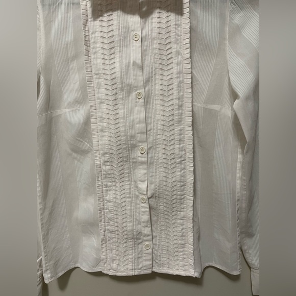 Chloe Victorian Style Pleated Front Button-Down Blouse Size 4 - Picture 14 of 15